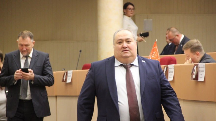 В гордуме Саратова выбрали председателей комитетов по МСУ и делам ветеранов