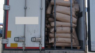 В Саратовскую область не пустили 20 тонн яичной смеси из Казахстана