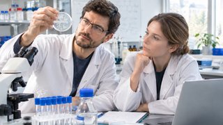 Стало известно положение Саратовской области в рейтинге научно-технологического развития