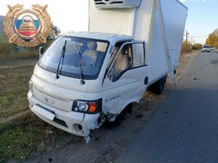 В Энгельсе мотоциклист пострадал в тройной аварии