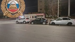 В Саратове водитель-пенсионерка пострадала в ДТП