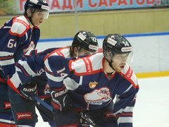 Саратовский Кристалл уверенно обыграл Буран в домашнем матче ВХЛ