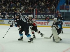 Саратовский Кристалл вырвал победу у Тамбова на домашнем льду