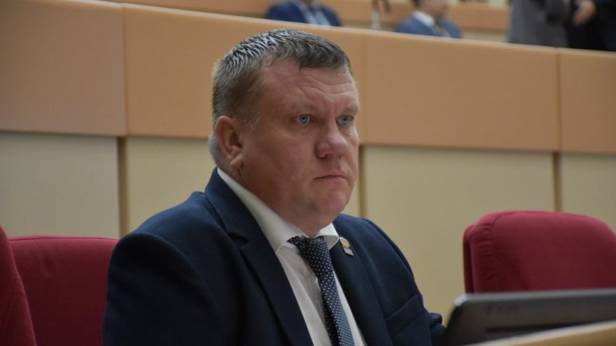 Ремонт дорог, переселение из аварийных домов, поддержка СВО: утверждены поправки в бюджет Саратовской области
