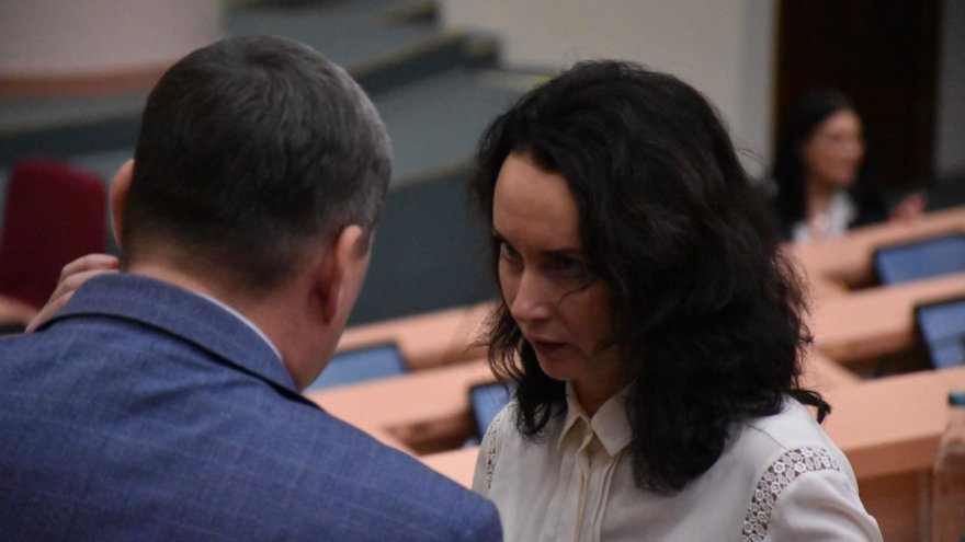 Ремонт дорог, переселение из аварийных домов, поддержка СВО: утверждены поправки в бюджет Саратовской области