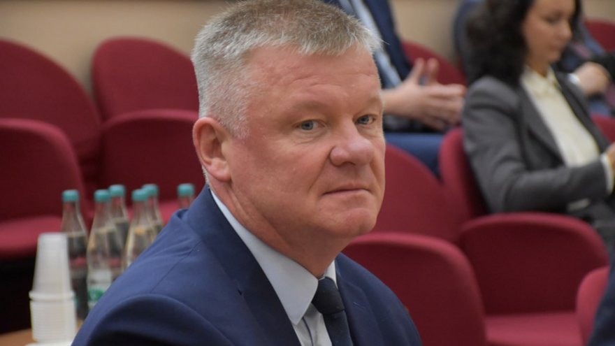 Ремонт дорог, переселение из аварийных домов, поддержка СВО: утверждены поправки в бюджет Саратовской области