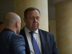 Ремонт дорог, переселение из аварийных домов, поддержка СВО: утверждены поправки в бюджет Саратовской области