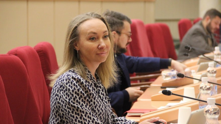 В Саратове выделены миллионы на уличное освещение, электротранспорт и зарплату бюджетникам