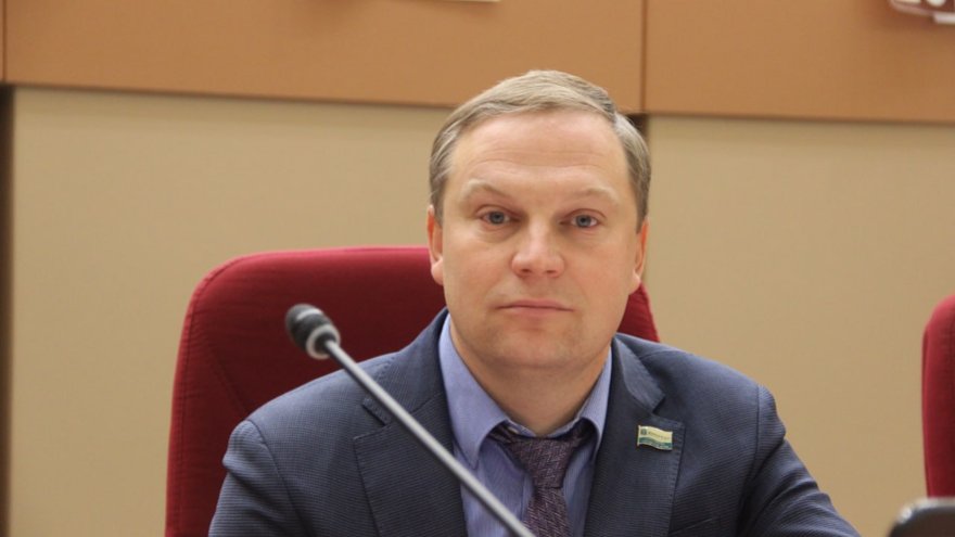 В Саратове выделены миллионы на уличное освещение, электротранспорт и зарплату бюджетникам