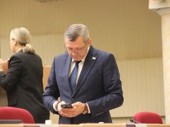 В Саратове выделены миллионы на уличное освещение, электротранспорт и зарплату бюджетникам