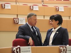 В Саратове выделены миллионы на уличное освещение, электротранспорт и зарплату бюджетникам