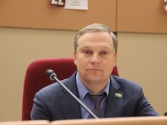 В Саратове выделены миллионы на уличное освещение, электротранспорт и зарплату бюджетникам